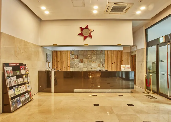Hotel Provista 3*